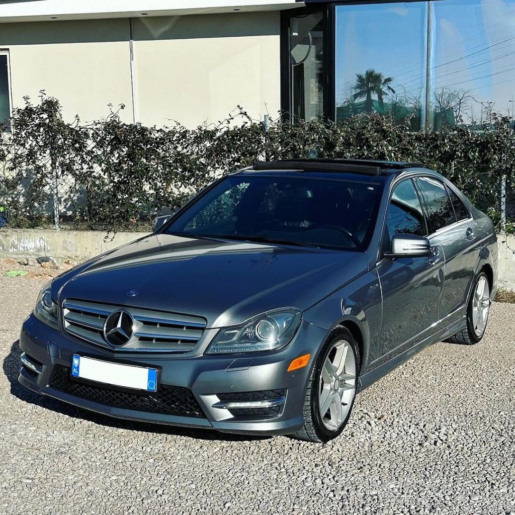 Mercedes Benz C300 2012