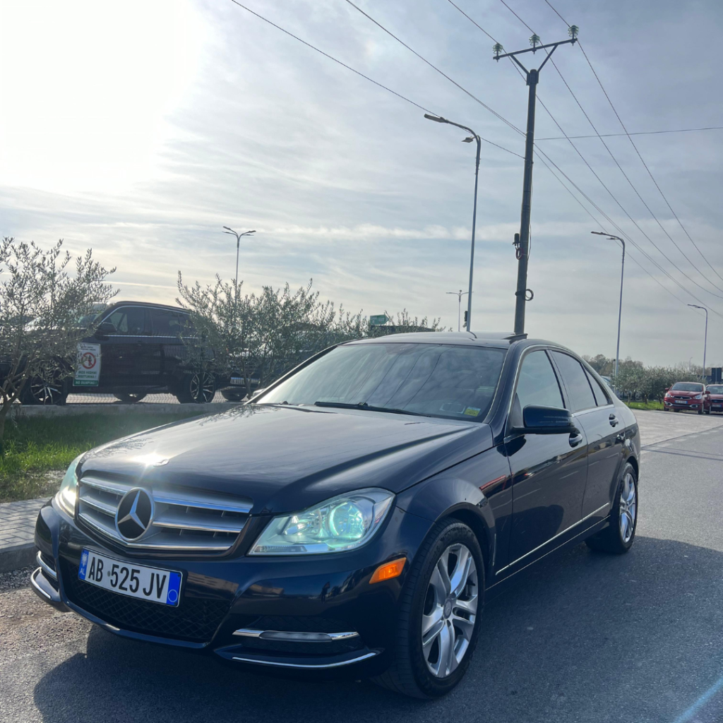 Mercedes Benz C300 2012