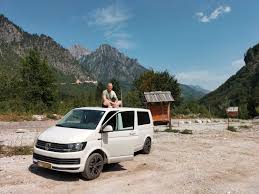 SUV rental options